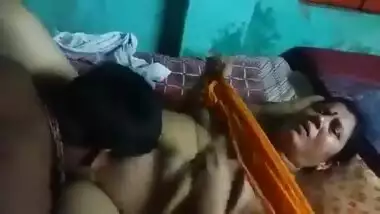 Desi cpl cought by public part 1