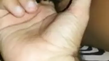 BF teasing desi girlfriend hairy dry pussy with clear audio