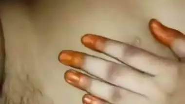 Girl takes her first dick in her tight pussy in xxx MMS