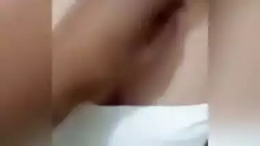 Mumbai Hottie In towel With Bf