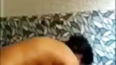 XXX-shaped body of Indian woman looks amazing on camera after shower