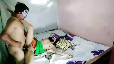 Romantic Rough Sex Of Tamil Bhabhi Anita Singh...