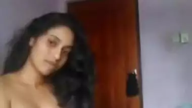 Underskirt fuck යට සාය උස්ස්ල හුකන්න දෙයියෝ