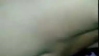 Dehati Bhabhi showing her nude body on cam