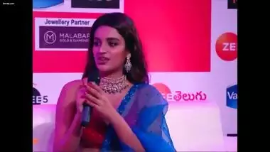 Nidhi Agrawal Hottest boob show