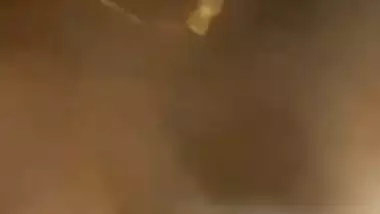 Tattooed bhabhi pussy rubbing and fingering MMS