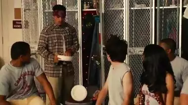 Noureen DeWulf - ''The Comebacks''