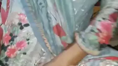 Bengali MILF boobs show to lover before viral sex