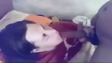 Hot muslim girl’s desi blowjob MMS