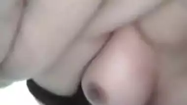 Today Exclusive- Sexy Desi Girl Showing Her Boobs And Pussy