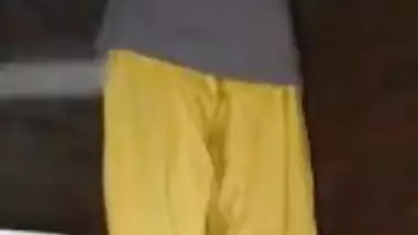 madurai college gal usharani nude bath mms