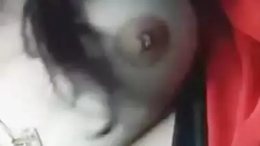 Desi Cute girl showing her boobs