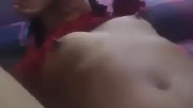 Bangladeshi Babe Fariya Wahid Fingering Her Pussy