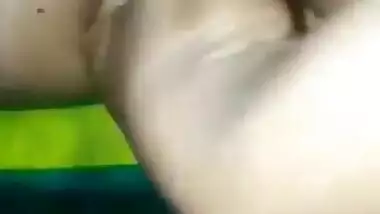 Unsatisfied Bangladeshi Horny Girl So Hard Masturbating With Torch Light New Clips Part 1