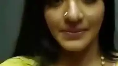 Monalisa bhabhi sexy in saree selfie video