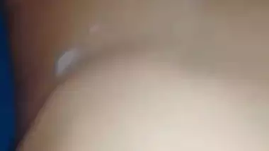 Gf ne apne hath se land hilaya