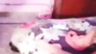 cute sinduja bhabhi fucking with hubby live tango video