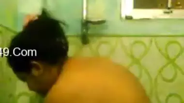 Sex goddess from India goes to shower and washes her wonderful body
