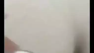 College girl on WhatsApp showing boobs viral xxx